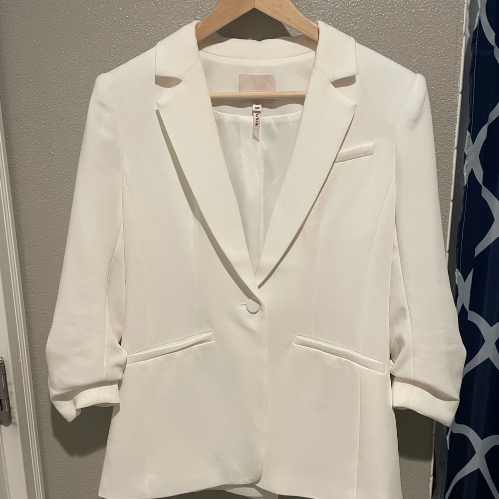 White Cinq a Sept Blazer!